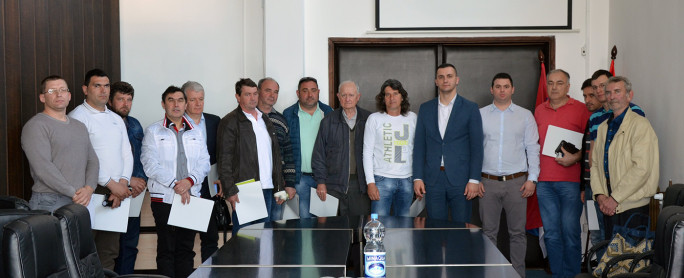 Opširnije: Uručivanje ugovora sportskim klubovima i udruženjima sa teritorije Opštine Bački Petrovac