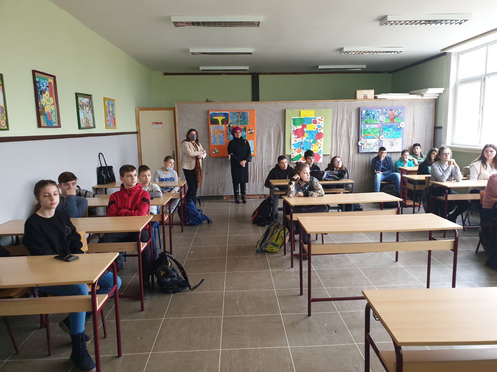 IMG 989bd135d528fc7fdbee980dee821785 V