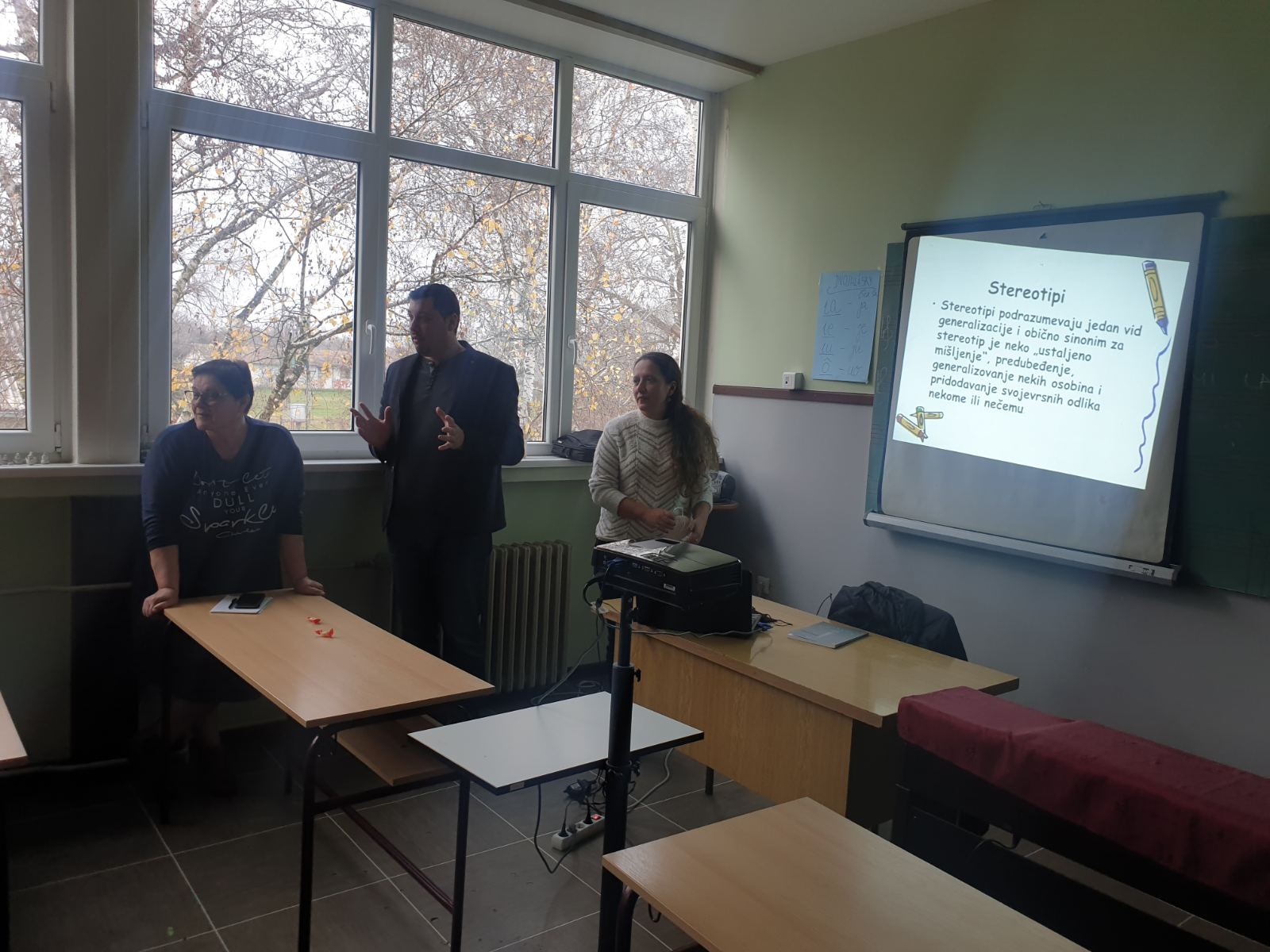 IMG adf9f1e21e6a1d64c5bfb22328f62fb6 V